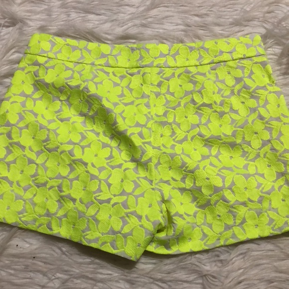J Crew Bright green Embroidered Floral design shorts sz 0 - Picture 2 of 8